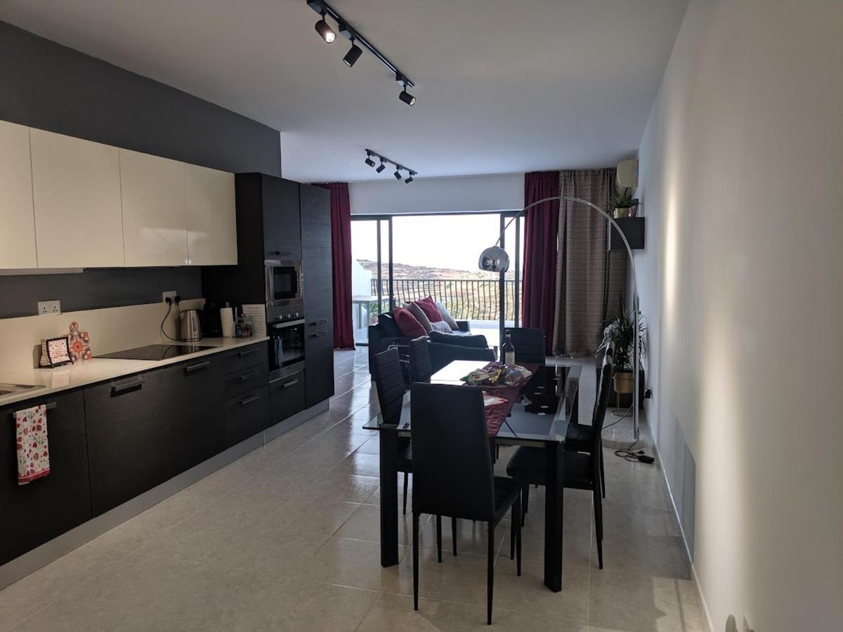 Gaia Penthouse Sea And Country Views Home St. Paul's Bay Exterior photo